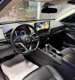 نيسان ألتيما